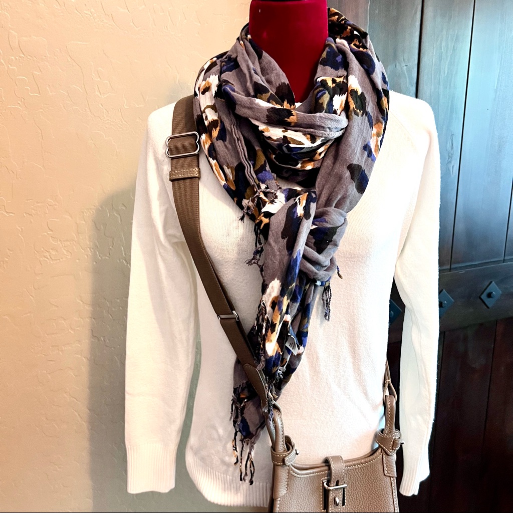 Gap Rectangular Cotton Scarf